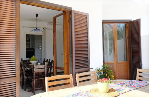 Santa Caterina Apartamento | A stone's throw from the sea, St. Catherine