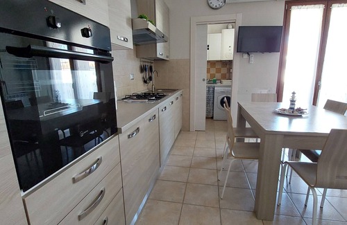 Marina di Vasto Apartamento | A stone's throw from the sea, "Grecale house"