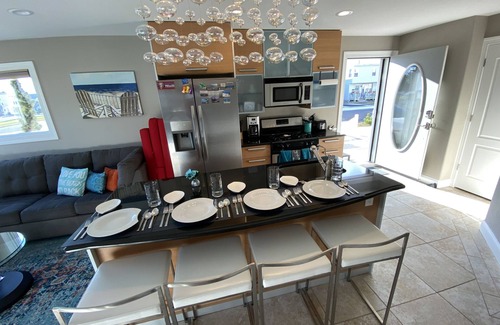 Brigantine Condominio | ⭐️A Stones Throw 2 Beach & AC, Fire Pit + Outdoor Lounge ¡excelentes 4 pequeñas familias!