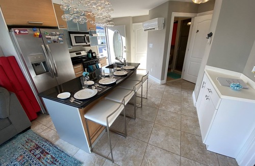 Brigantine Condominio | ⭐️A Stones Throw 2 Beach & AC, Fire Pit + Outdoor Lounge ¡excelentes 4 pequeñas familias!