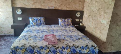 Indirapuram Apartamento | A Studio Apartment with Complete Privacy