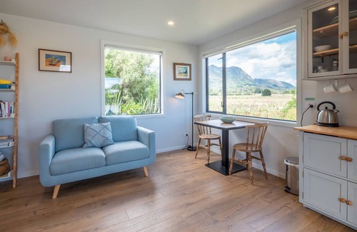Pohara Cabina | A studio hideaway just a few steps from the beach