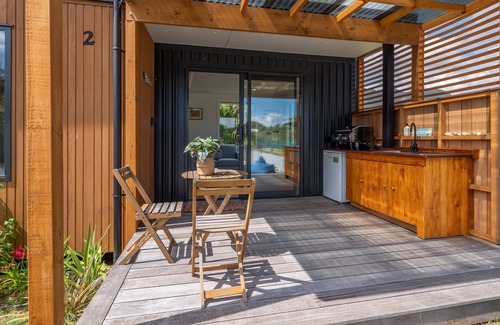 Pohara Cabina | A studio hideaway just a few steps from the beach