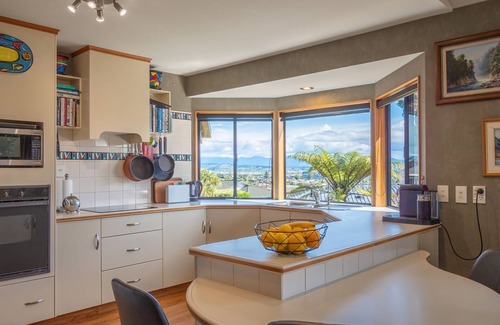 Richmond Casa | A stunning family home with lovely outdoor spaces