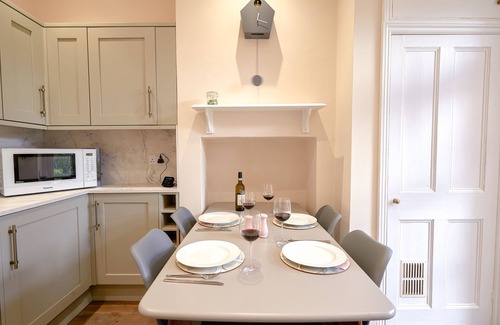 Reydon Apartamento | A Stunning Ground Floor Apartment
