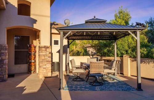 La Verkin Casa | A super variety of games, golf carts, & unique decor near Zion National Park!