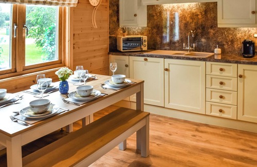 Hopton Cabaña | Alojamiento de 3 habitaciones en Fritton, near Great Yarmouth