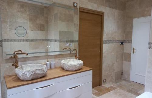 Nouzilly Casa | A suuprimer