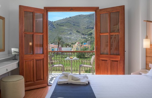 Pedi Casa | A Symi Residences