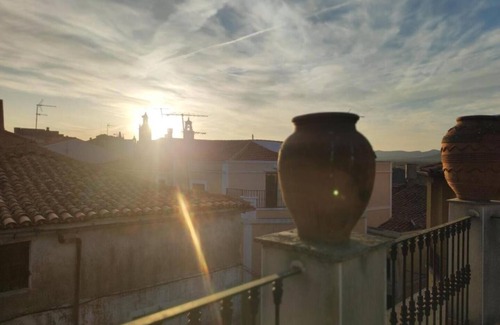 Torrejoncillo Apartamento | Casa del Caño - Apartamento Turístico Par del 39. Ideal para viajar en familia.