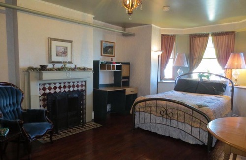 Saint John Cama Y Desayuno | A Tanners Home Inn Bed and Breakfast