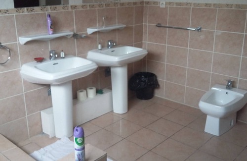 Libreville Apartamento | Un apartamento de tres habitaciones para satisfacer sus necesidades en Libreville