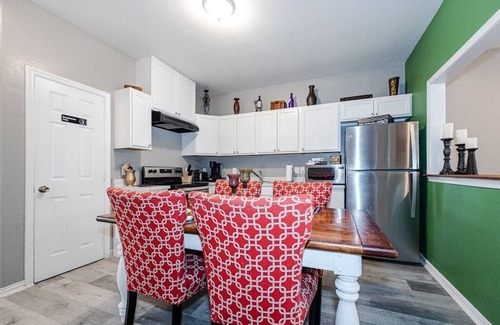 Northeast Houston Apartamento | A Touch Of Home Rural