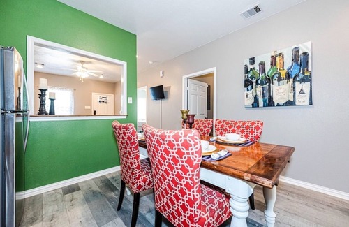Northeast Houston Apartamento | A Touch Of Home Rural