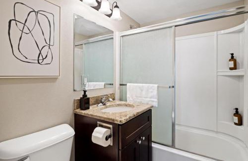 Peoria Apartamento | A Trendy Escape close to Downtown Peoria