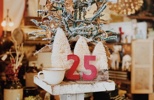 Woodbury Casa | A Trip Down Memory Lane Vintage Home
