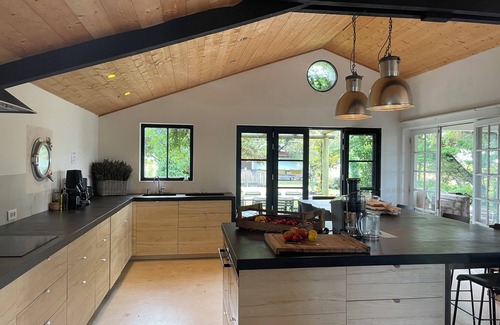 Saint-Clement-des-Baleines Casa | A unique house surrounded by an amazing garden - Sleeps 12- Ile de Ré