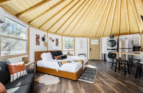 Canyon Lake Alquiler De RV | A Unique Texas Hill Country Glamping Experience