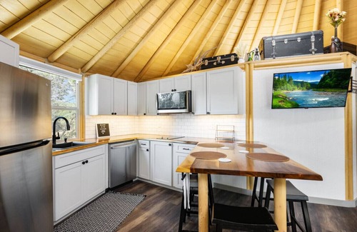 Canyon Lake Alquiler De RV | A Unique Texas Hill Country Glamping Experience