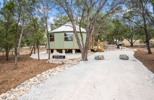 Canyon Lake Alquiler De RV | A Unique Texas Hill Country Glamping Experience