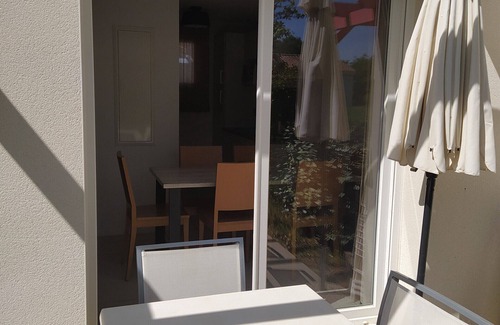 Bourgenay Chalet De Esquí | A small house in the Vendée, with access to the swimming pool