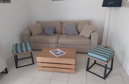 Bourgenay Chalet De Esquí | A small house in the Vendée, with access to the swimming pool