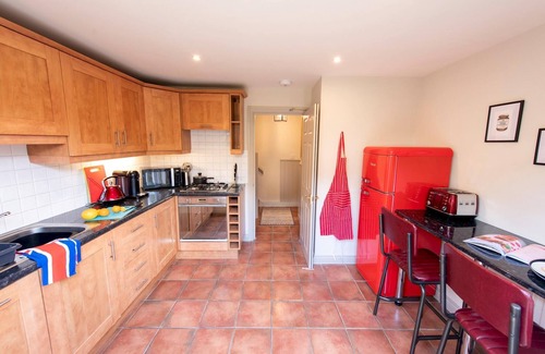 Oxford Casa | A Very British Place to Stay - 3 Bedrooms Central