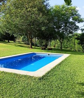 Salvaterra de Miño Casa | A Viña de Lina. Turismo rural con piscina y finca.
