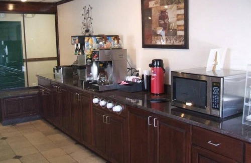 Southfield Hotel | A Victory Hotel - Southfield
