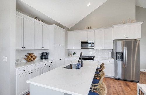 Ottawa Casa | A View to a Chill 3bed 2.5 bath