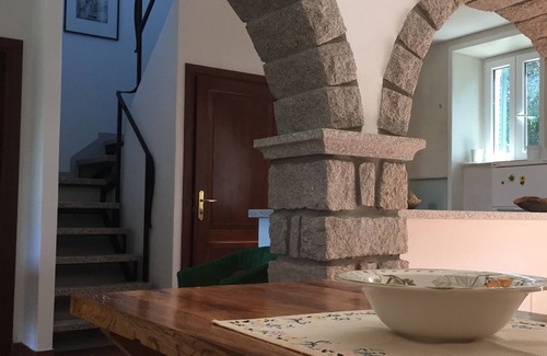 Luras Cabaña | Una casa de viñedos en el corazón del noreste de Cerdeña