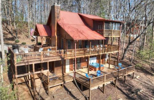 Blue Ridge Casa | A Walk in the Clouds - Cherry Log GA