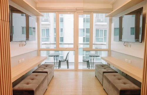 Iloilo Apartamento | A Warm & Cozy City Studio