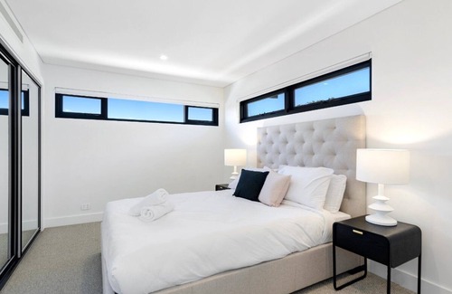 Point Clare Casa | A Waterfront at Point Clare