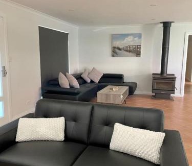 West Beach Casa | A Wave from It All Esperance
