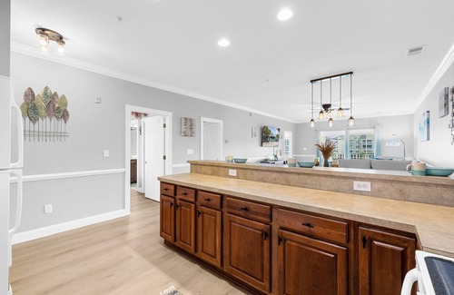 Central Myrtle Beach Apartamento | A-Wave From it All