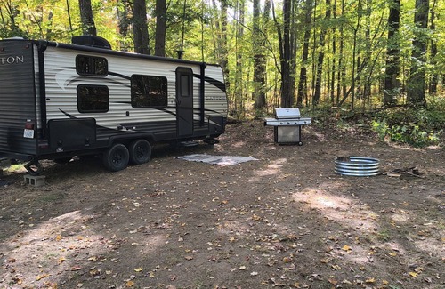 Grayling Casa | A well-maintained, cozy camper in a secluded location near state land