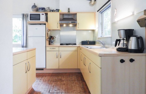 Nieuw-Haamstede Casa | a wonderful and atmospheric holiday home for 6 persons near the sea, the dunes and the forest in Burgh-Haamstede