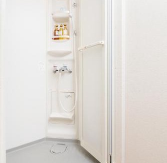 Kaizuka Casa | A&Z Guest House 関空行南海線二色の浜駅三分 鍵付き4人部屋