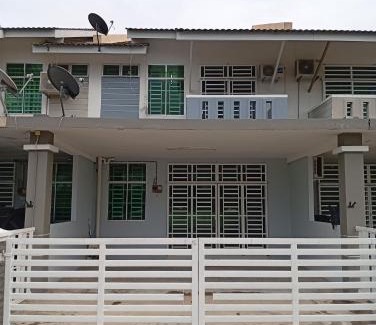 Kangar Casa | A&Z Homestay Kangar with 4 Bedroom 3 Bathroom