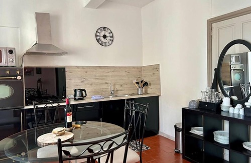 Armissan Casa | A zen stay in Armissan, a winegrowing village 10 minutes from Narbonne and the beach