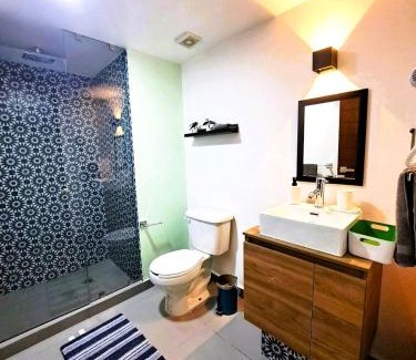 Cuautitlán Izcalli Apartamento | A05 SUITE WHITE para 1 a 2 personas, Especialistas en CORTAS, MEDIANAS Y LARGAS ESTANCIAS en IZCALLI TEPOTZOTLAN perfecto para Familias, Turistas, Contratistas, Estudiantes, Empresas A sólo 5 min Izcalli 5 min Esmeralda 20 min Satélite 25 min AIFA