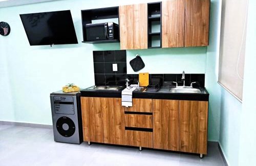 Cuautitlán Izcalli Apartamento | A13 SUITE BLACK para 1 a 2 personas, Especialistas en CORTAS, MEDIANAS Y LARGAS ESTANCIAS en IZCALLI TEPOTZOTLAN perfecto para Familias, Turistas, Contratistas, Estudiantes, Empresas A sólo 5 min Izcalli 5 min Esmeralda 20 min Satélite 25 min AIFA
