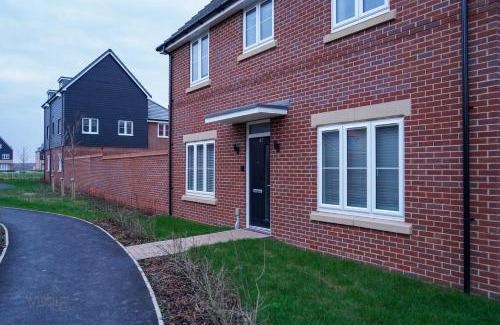 Peterborough Apartamento | A1M Hampton Height New Entire 4bed House PE7 8SN