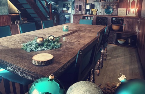 Lwowek Slaski Casa | A200 year old house in a picturesque village surrounded by hills and forests