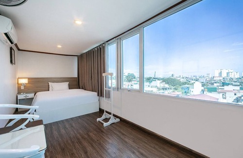 Hai Ba Trung Hotel | A25 Hotel - 185 Lo Duc