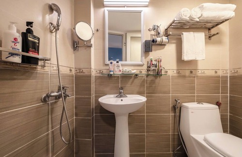 Thanh Nhan Hotel | A25 Hotel - 197 Thanh Nhan