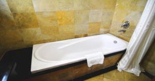 Hai Ba Trung Hotel | A25 Luxury Hotel
