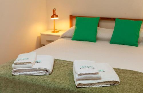 Espiche Apartamento | A28 - Castela Street Townhouse in Espiche