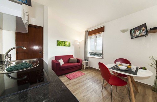 Lagos City Center Apartamento | A38 - Rising Sun Top-Floor Flat
